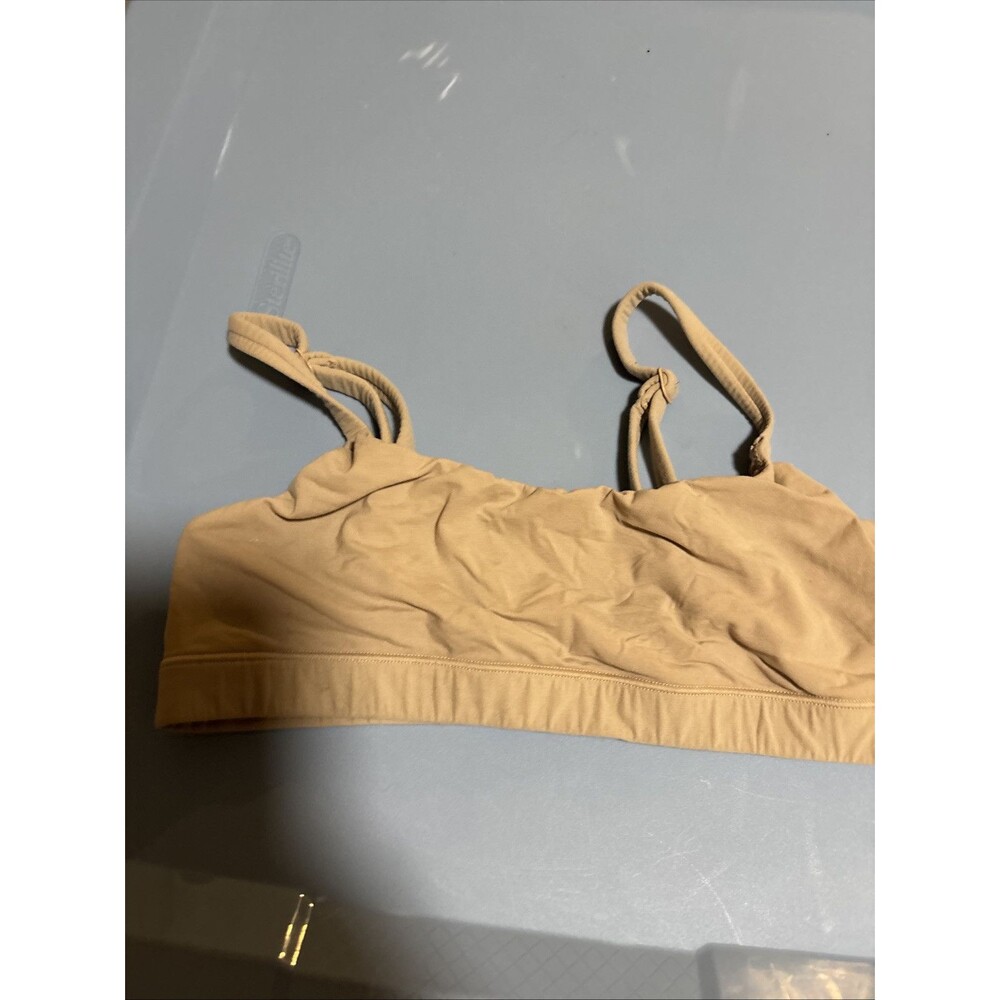 SKIMS - FITS EVERYBODY Scoop Neck Bra in Nude— Size X-small